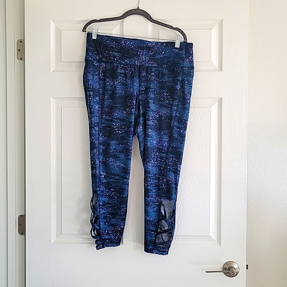 LANE BRYANT leggings